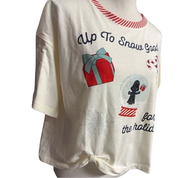 NWT Disney Star Wars Holiday top - Picture 2 of 3